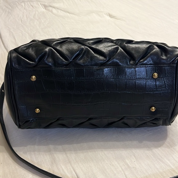 Black Brahmin quilted satchel with shoulder strap - Picture 3 of 12